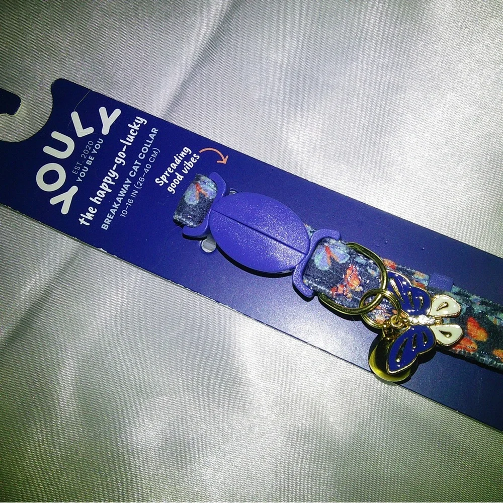 Youly the happy go lucky Dream Butterfly Cat Collar (L/XL)